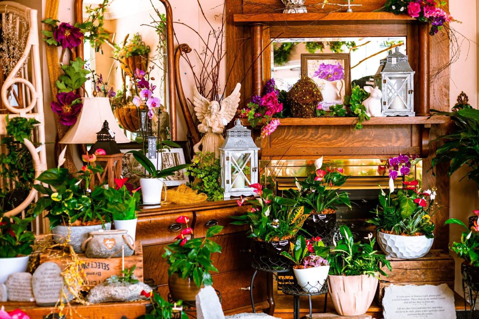 Marietta’s Flower Gallery